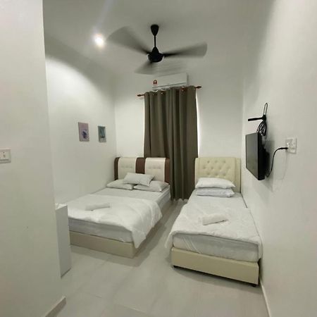 dsinggahPCB Guest House Kota Bharu Bagian luar foto